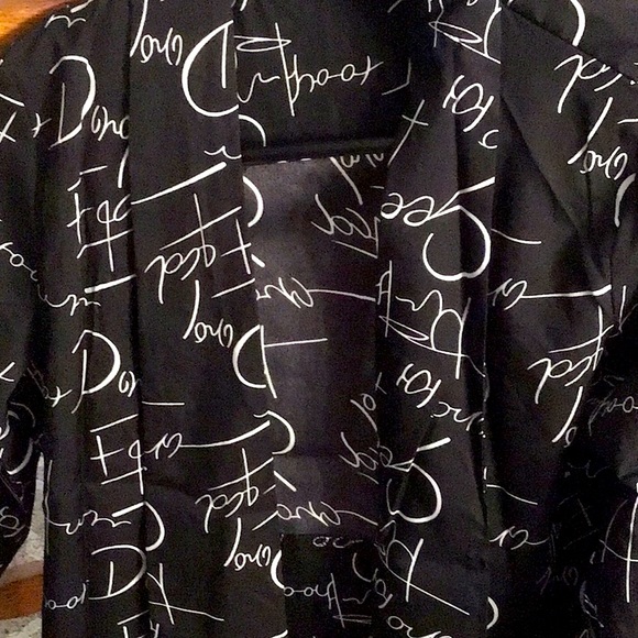 Blouse - Picture 2 of 5